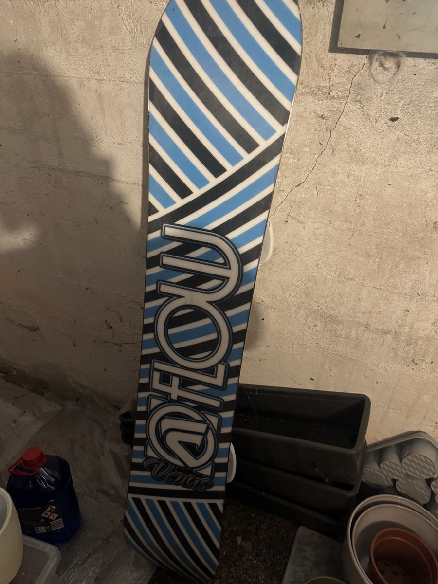 Boards:  Snowboard mit Bindung – Gebraucht aus Bülach von Mellinchen30 1