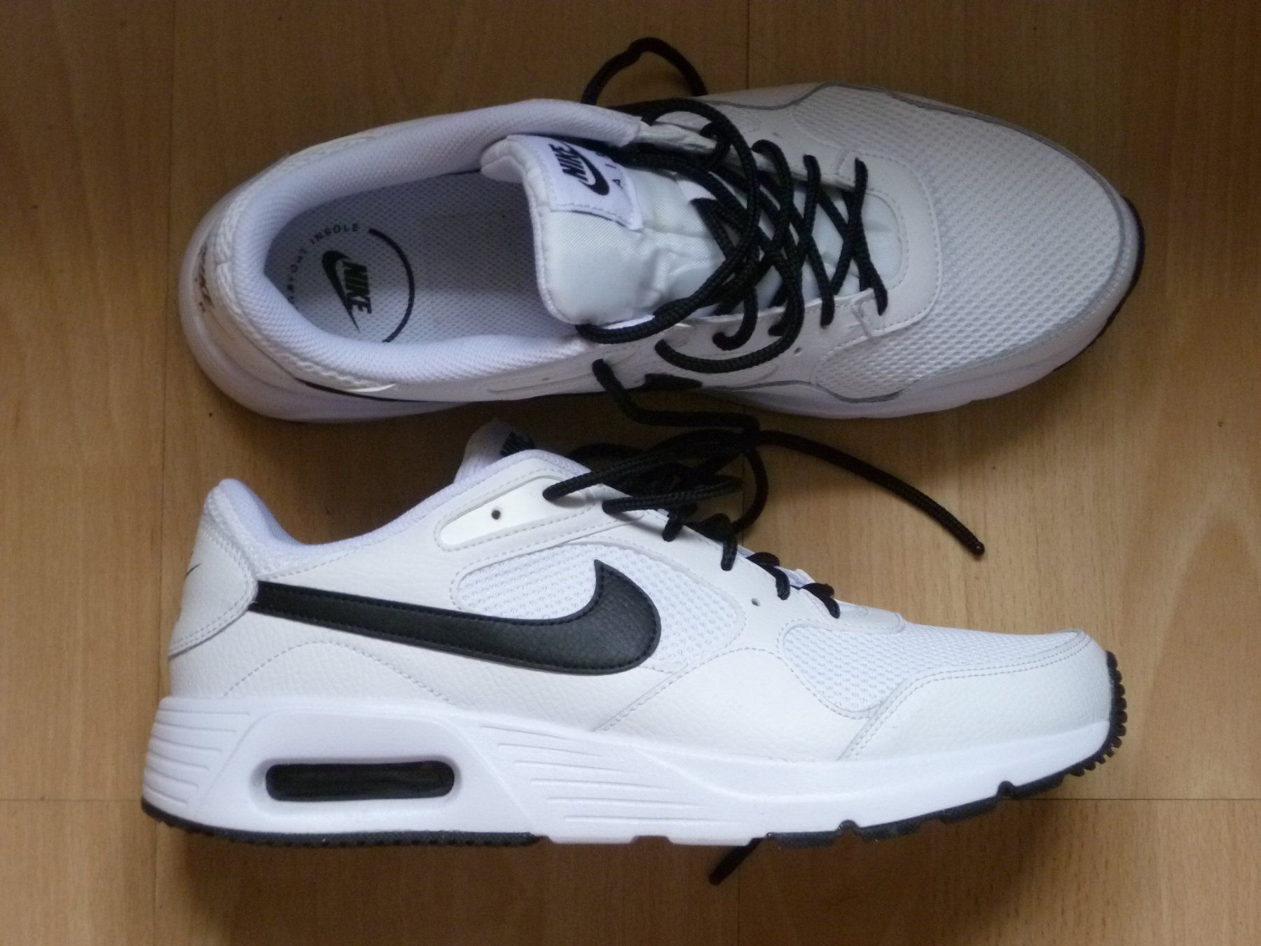 Nike Scarpe da uomo: NIKE RUNNING SCHUHE GR. 45 – Nuovo (secondo la descrizione) da Safenwil venduto da universum78
