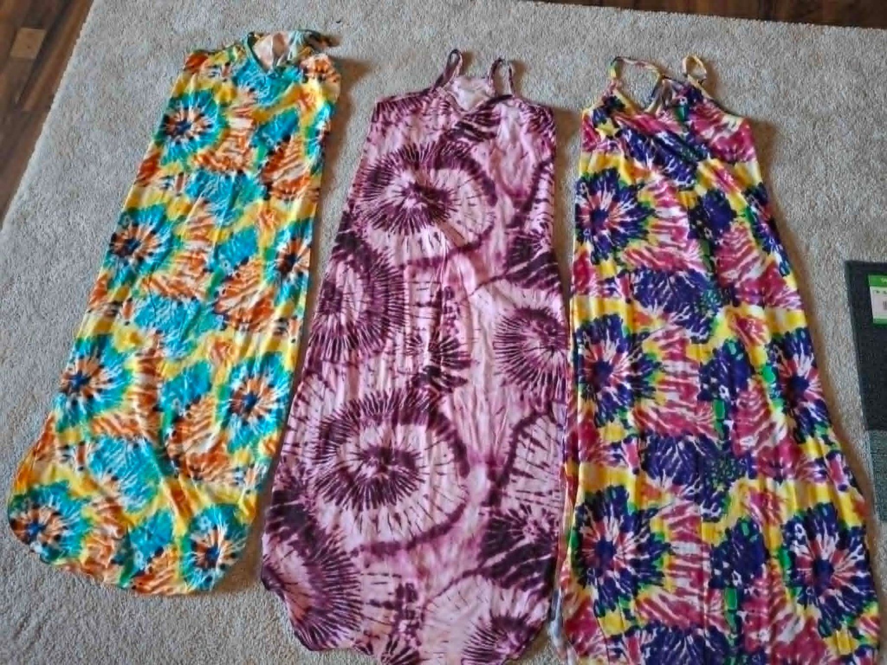 Lotti di vestiti: 3x Schönes Sommerkleid Gr: S – Nuovo (secondo la descrizione) da Rüdtligen venduto da Rovina