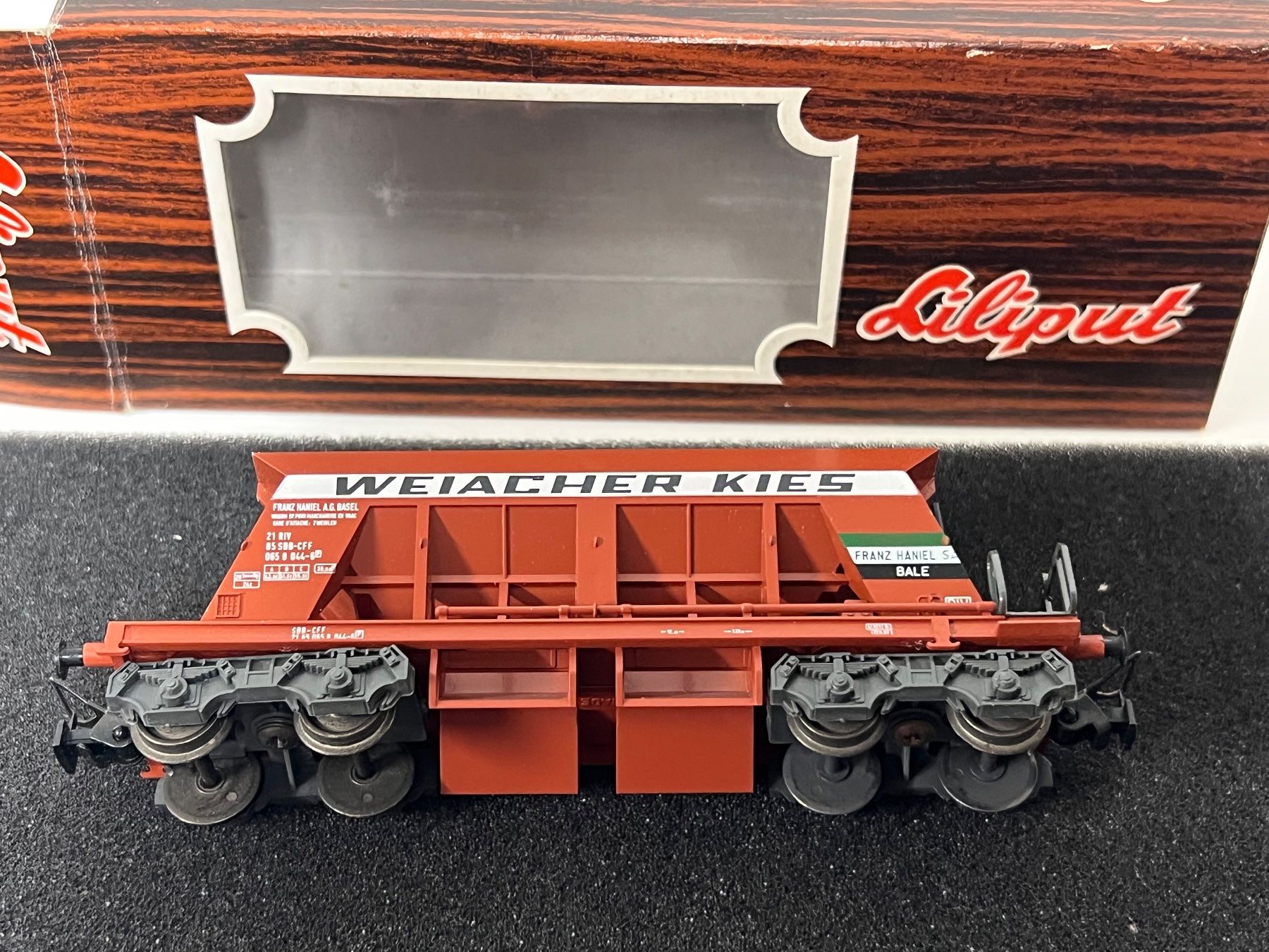 Liliput Modellini di ferrovie: Liliput  SBB Weiacher Kies H0 DC – Usato da Neuenhof venduto da ludovicco 5