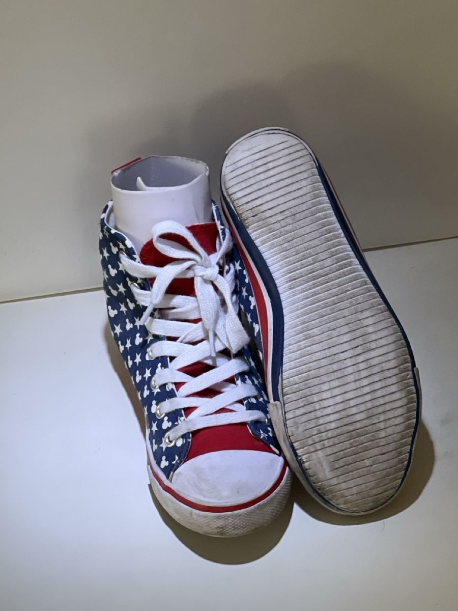 Scarpe per ragazze: Mickey Mouse Chucks Stars and Stripes Gr. 35 – Usato da Buchrain venduto da mir_c5wl 2