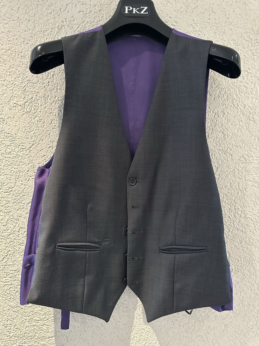 Completi: Costume 3 pièces – Usato da Les Bioux venduto da ann_g9bh 3