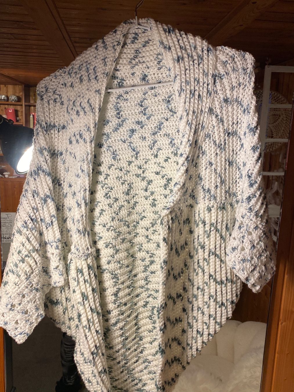 Giacche: STRICKJACKE WEISS-HANDGEMACHT – Nuovo e nell'imballaggio originale da Meienried venduto da ManuelaBoutique 2