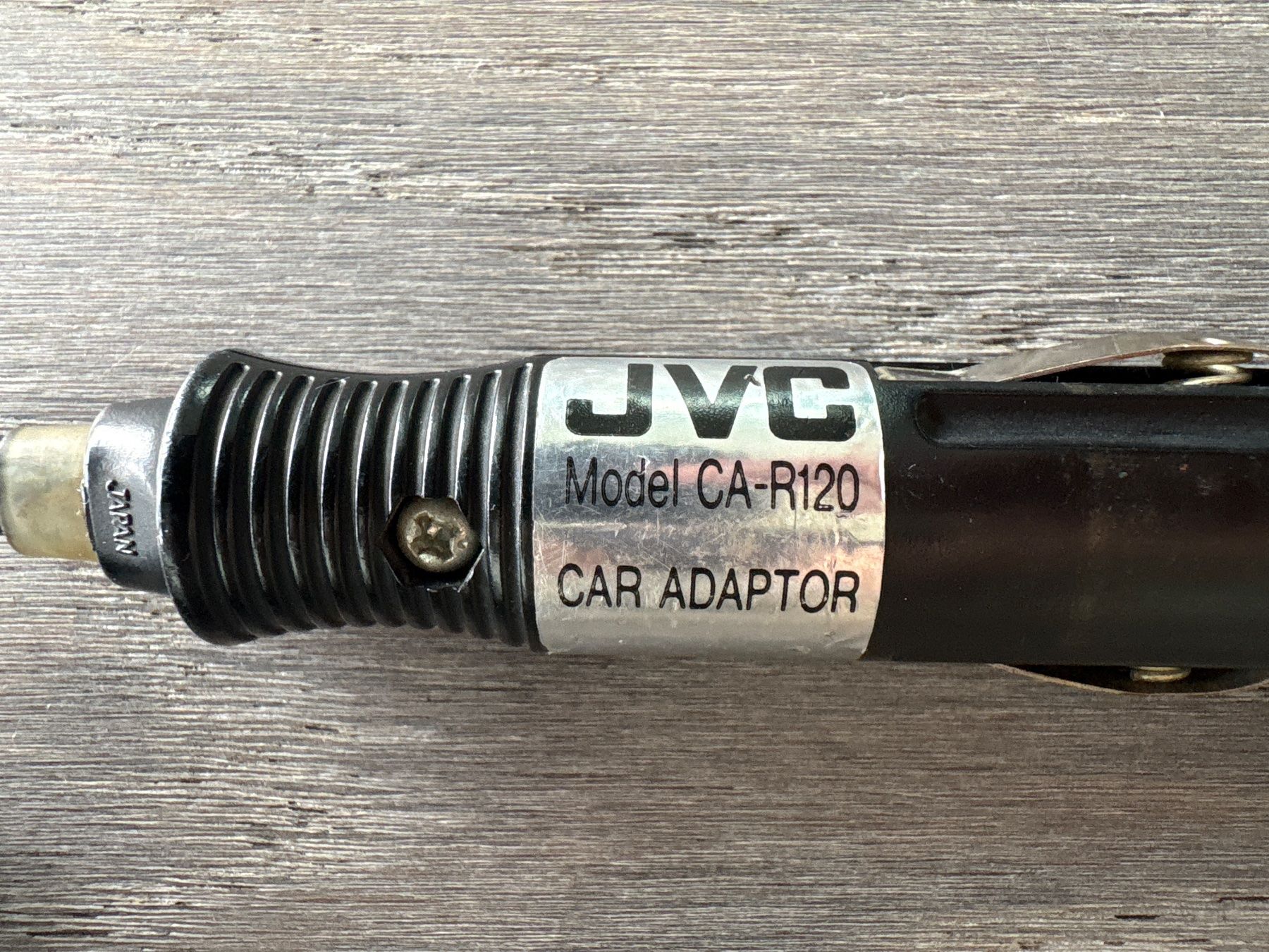 JVC Kabel: Auto DC Adapter JVC CA-R120 3 Meter – Gebraucht aus Hünenberg von Betsch1 2