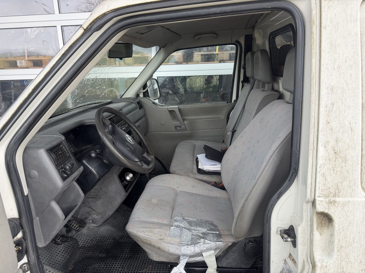 VW Autos: VW T4 2.5I 85kW 2002 – Gebraucht aus Widnau von Gasser_Auto 4
