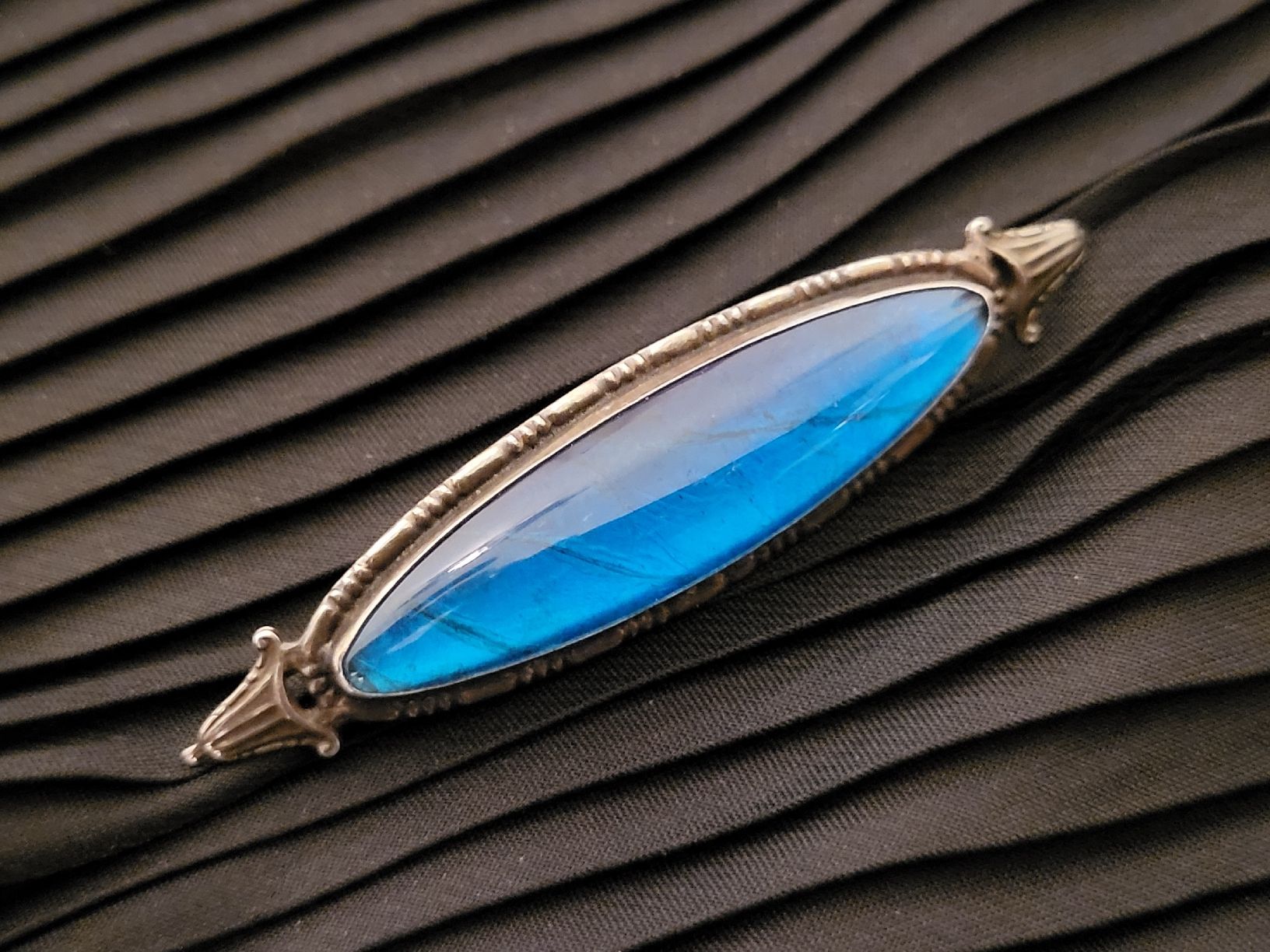 Spille & Fermagli: Elegante Vintage Brosche mit Morpho-Schmetterling, Silber – Usato da Allschwil venduto da Uhrenbinz 1