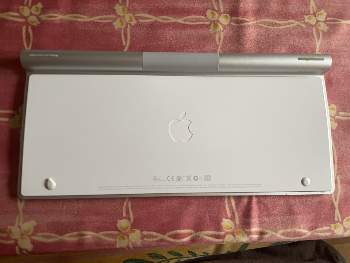 Apple Tastiere: Apple Magic Keyboard - clavier Apple sans fil – Usato da Commugny venduto da arm_7m7m 6