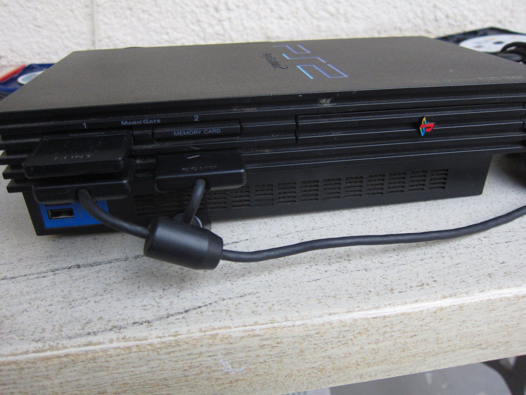 Sony Console: Playstation 2 – Usato da Regensdorf venduto da Eri8057 5