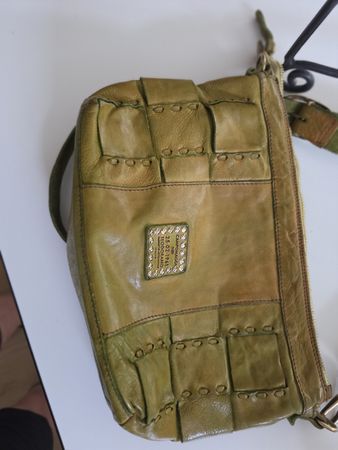 Sac à main Campomaggi cuir vert motif tressé 