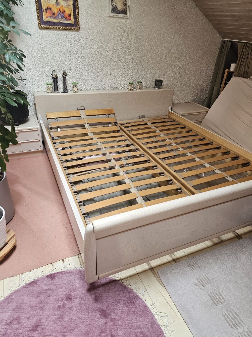 Letti: Doppelbett Länge 2m 20cm Breite 1m 90cm  – Usato da Tägerwilen venduto da rmaerk