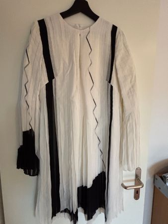 Sommerliches Kleid von Akris, Grösse 38, Top Zustand!