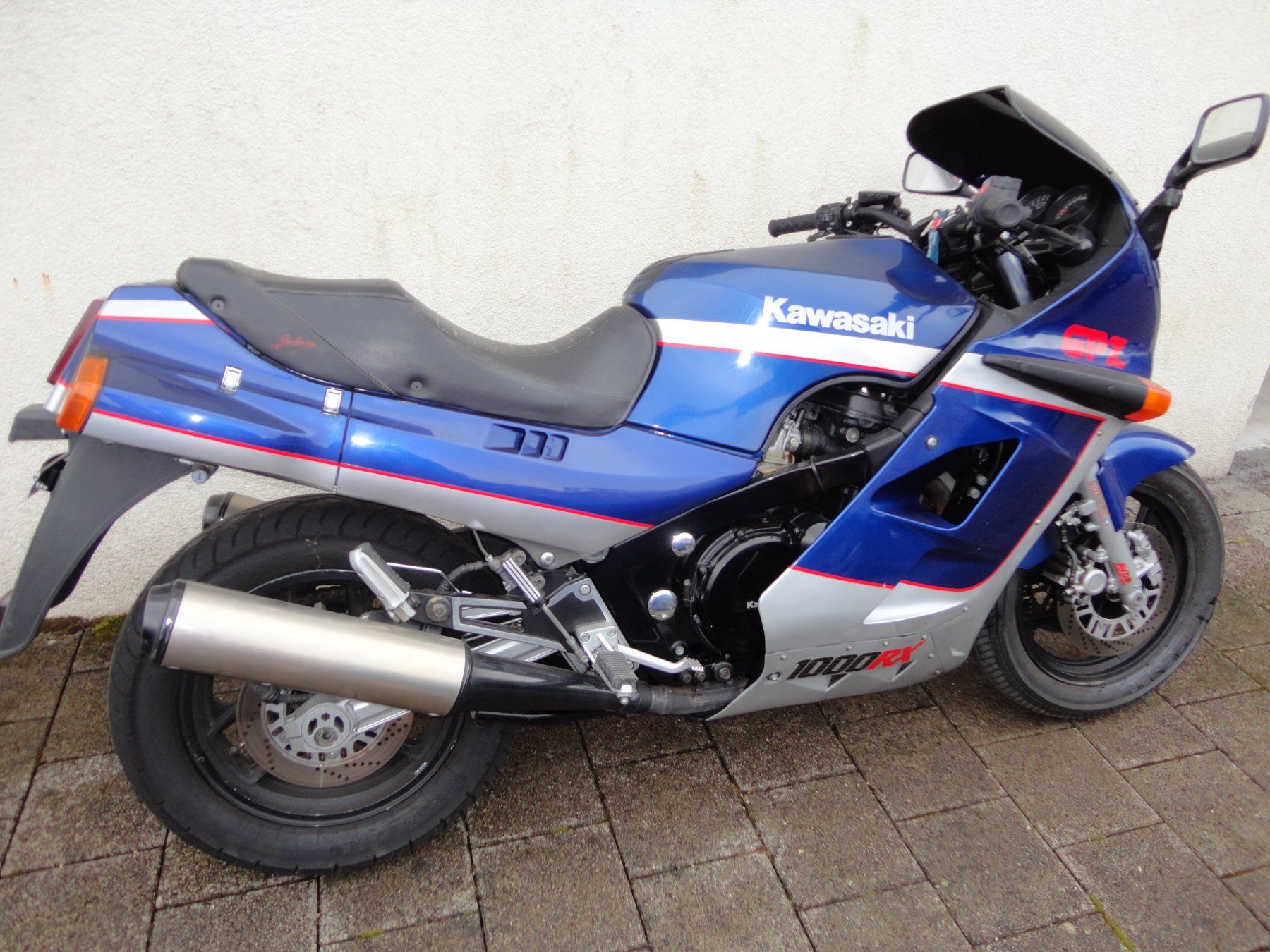 Kawasaki Strasse: Kawasaki GPZ 1000 RX – Gebraucht aus Brittnau von  3