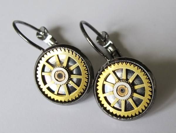 Orecchini pendenti & Orecchini a lobo: Uhrknall`s Steampunk Unikat, Ohrhänger – Nuovo (secondo la descrizione) da Schwanden GL venduto da UHRKNALL
