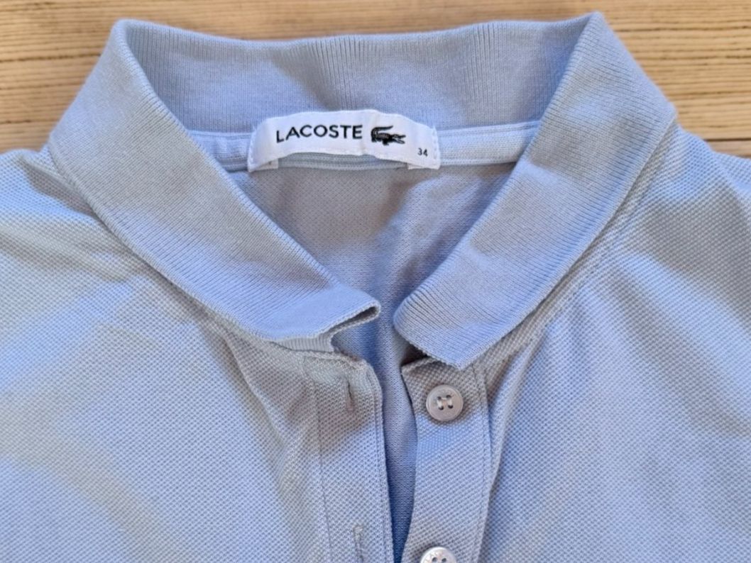 Lacoste Polo-Shirts: Polo Lacoste bleu ciel – Gebraucht aus Bulle von sop_ct6x 1
