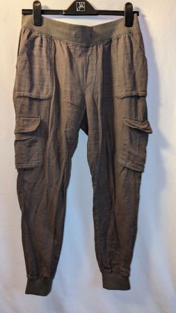 Cargo Stoff Hose grün khaki Gr. 40