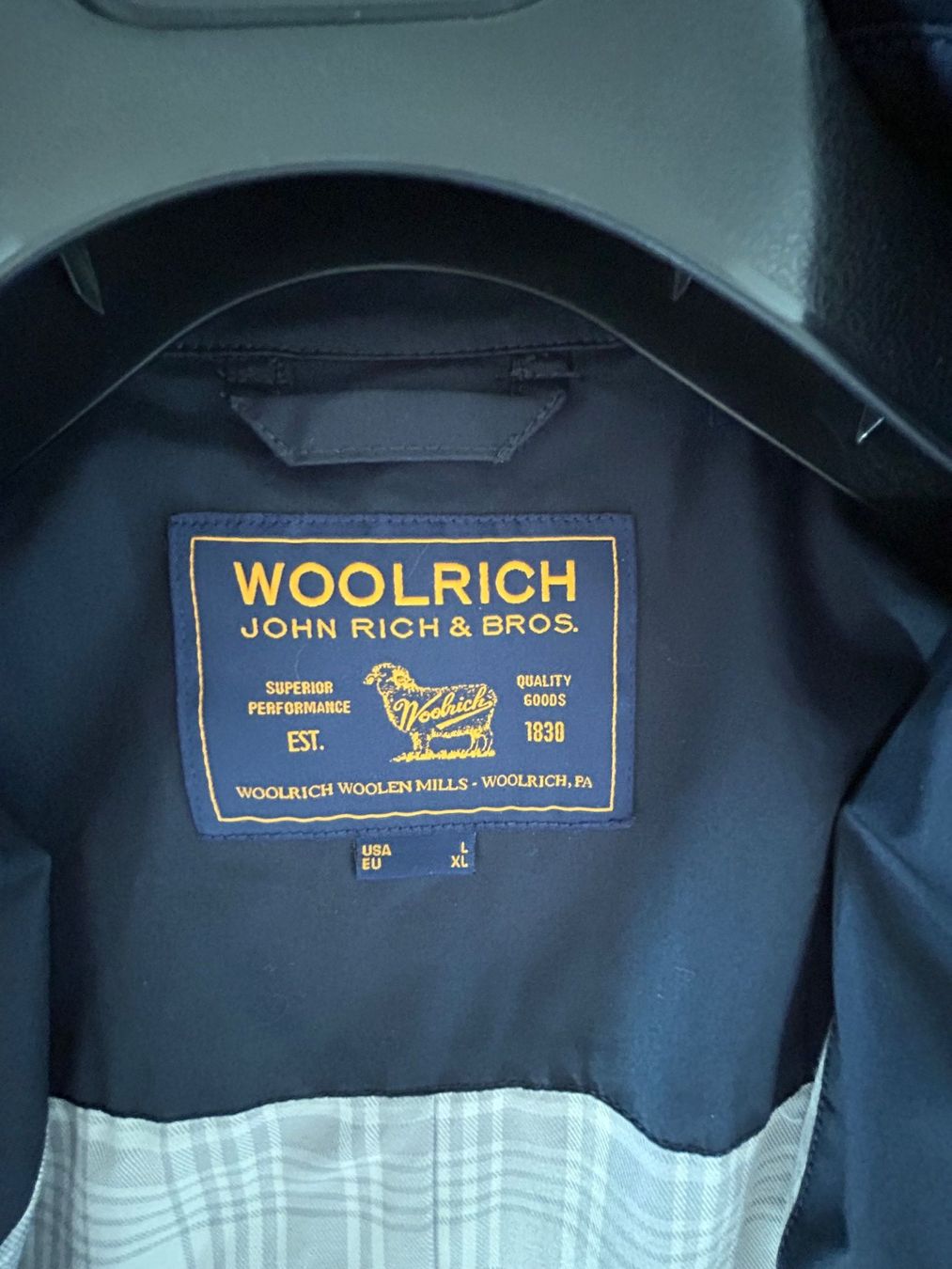 Woolrich Cappotti: Woolrich Regenmantel – Usato da Neftenbach venduto da cerbera01 2