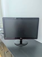 LG LED Monitor