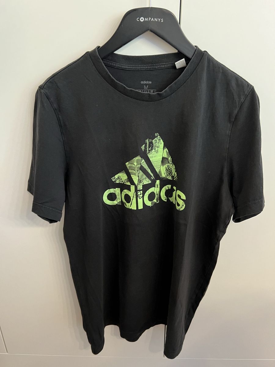 Adidas T-Shirts: Adidas T-Shirt, Schwarz, Grösse M – Gebraucht aus Chur von ZATO