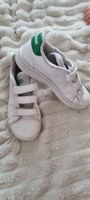 Chaussures Adidas Advantage enfant, taille 31 excellent état