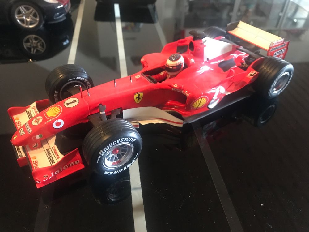 Ferrari F2005 Barichello HW 1/18 | Kaufen auf Ricardo
