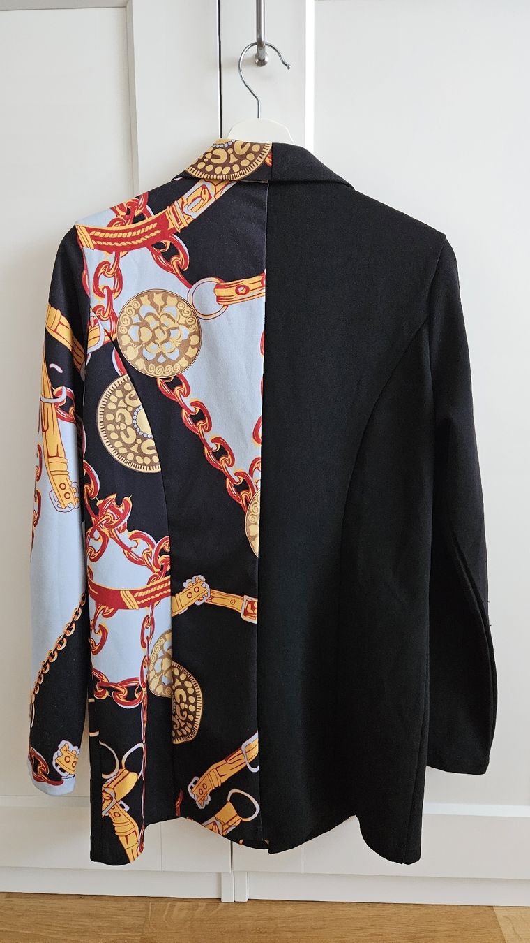 Shein Vestes: Blazer mit Muster, Grösse 40/42 – D'occasion à Wetzikon ZH par ELIVNE 2