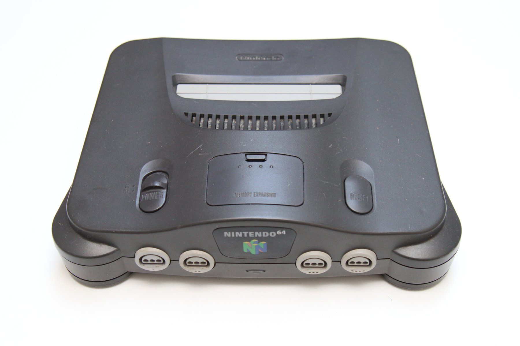 Nintendo Console: N64 Konsole mit Spielen – Usato da Basel venduto da camelot99 1