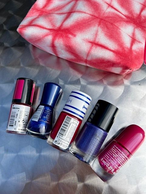 Maybelline Smalto per unghie: 5 x Nagellack & Necessaire, in wunderschönen Farben – Nuovo (secondo la descrizione) da Bern venduto da Denzel8 9