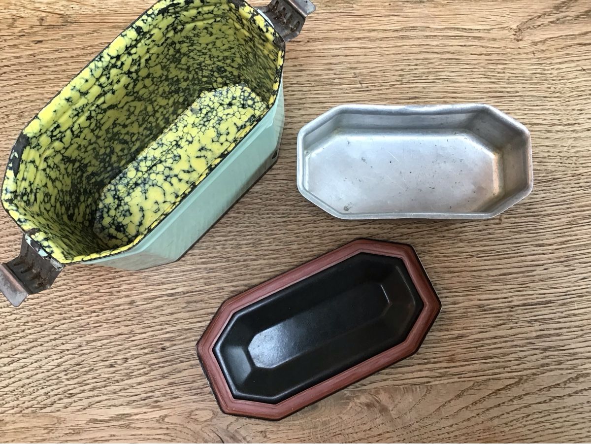 Contenitori & Simili: Lunchbox aus Metall emailliert – Usato da Rodersdorf venduto da trueegg 4