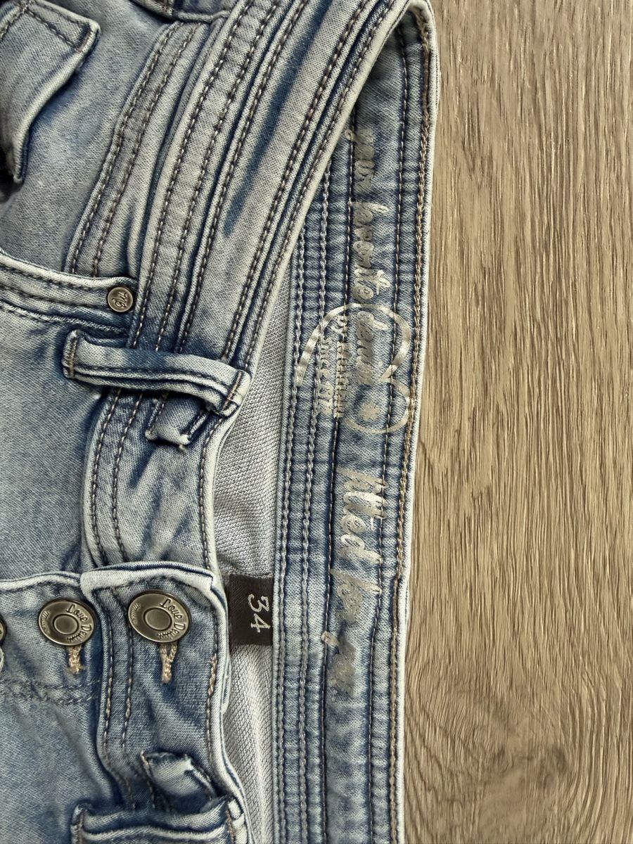 Jeans: Jeans 7/8 – Usato da Rehetobel venduto da bodystyl 1