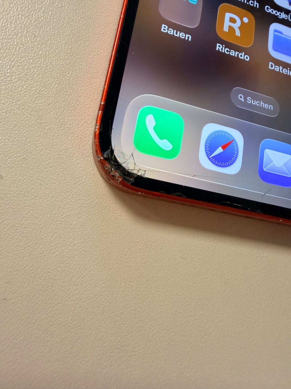 Apple Handys / Smartphones: Apple iPhone 12 rot gebraucht – Gebraucht aus Bubendorf von Stine61 2