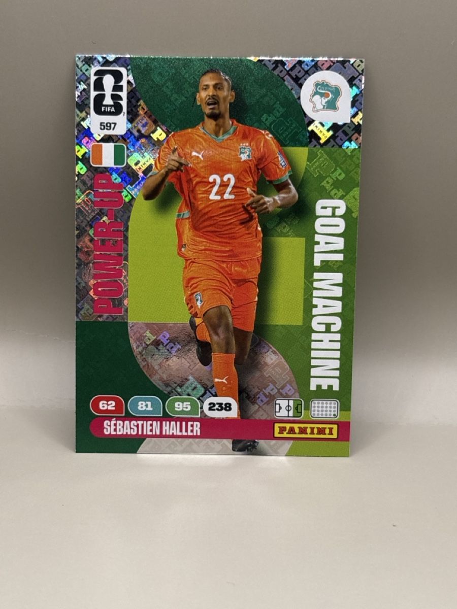 Panini Carte collezionabili: Panini Adrenalyn XL - 597 – Nuovo (secondo la descrizione) da Oberbuchsiten venduto da Bananefrappe93