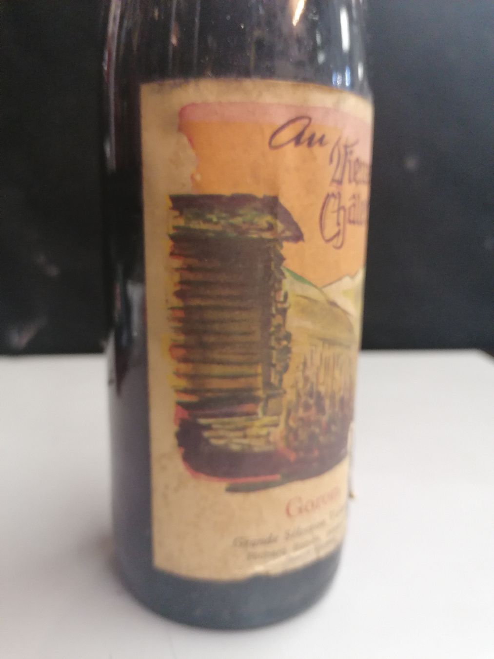 Vino: AU VIEUX CHÂLET 1975 – Nuovo (secondo la descrizione) da Genève venduto da Leboucheoreilles 2