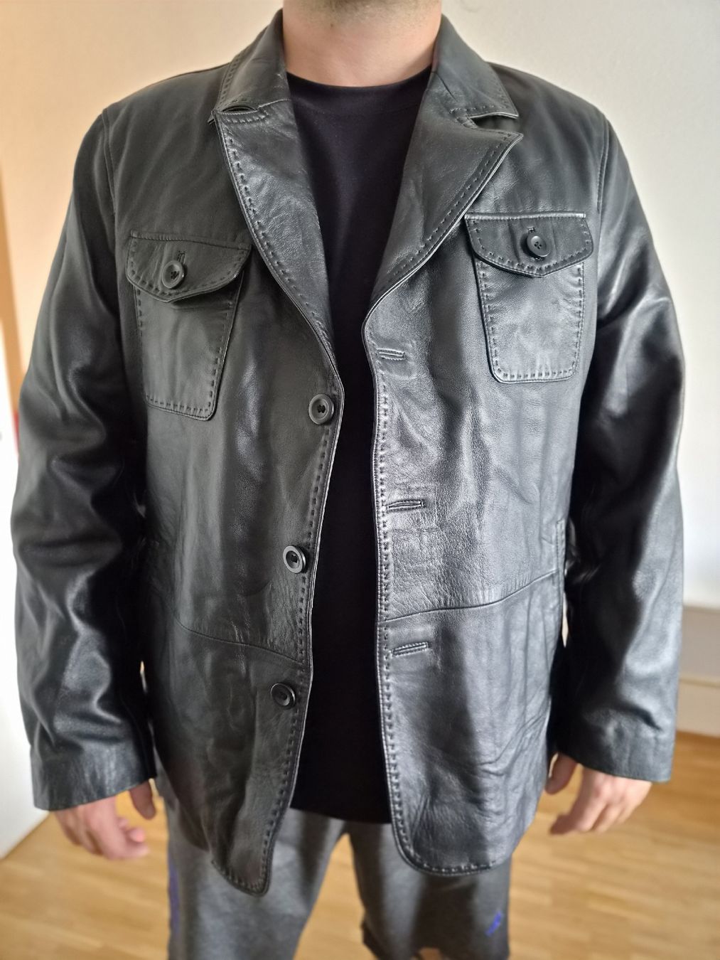 Giacche: Herren Lederjacke schwarz gebraucht – Usato da Zürich venduto da supermanfred4955