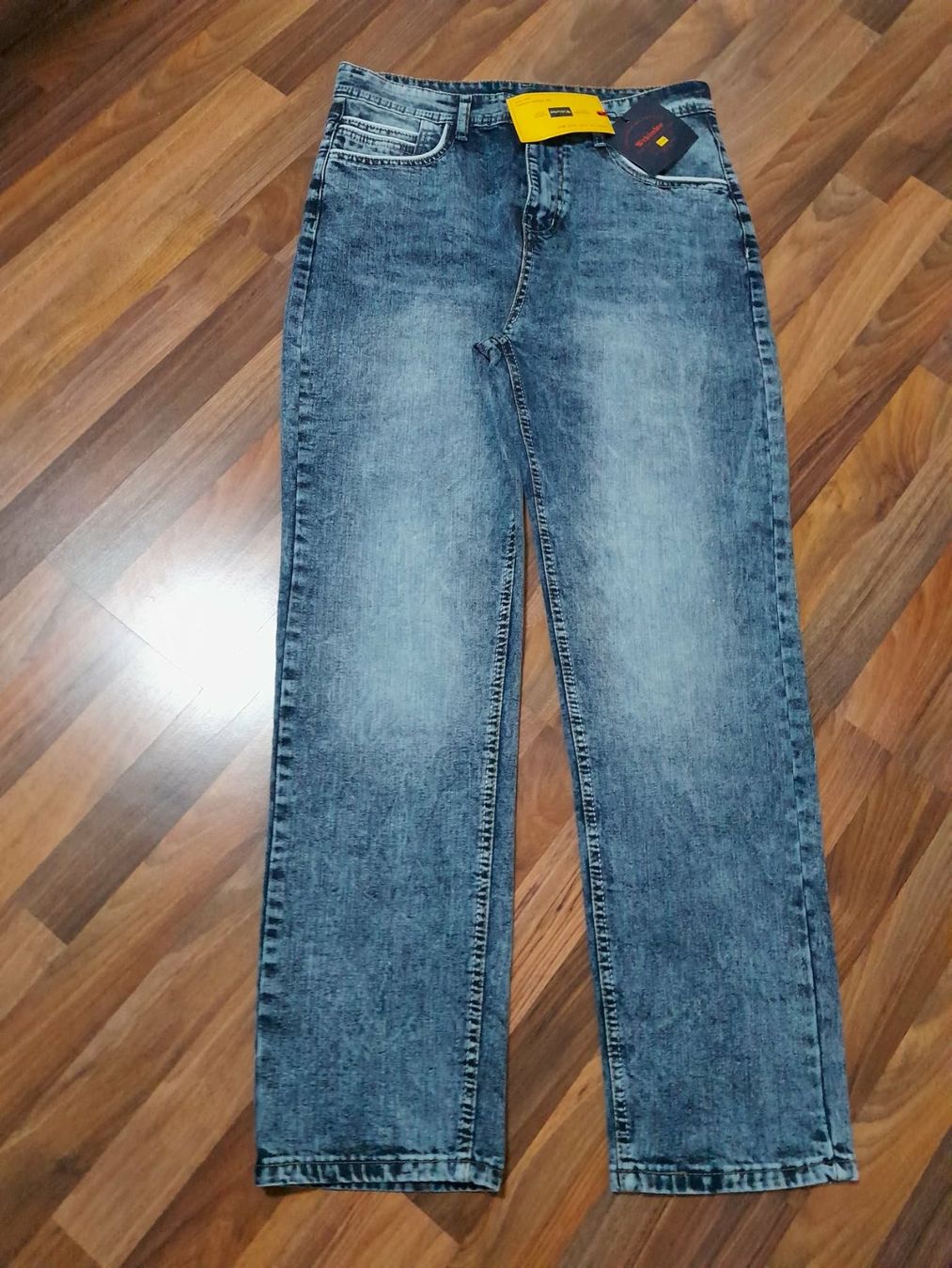 Jeans: Jeans Hose Neu – Nuovo e nell'imballaggio originale da Triesen venduto da naomikindle13