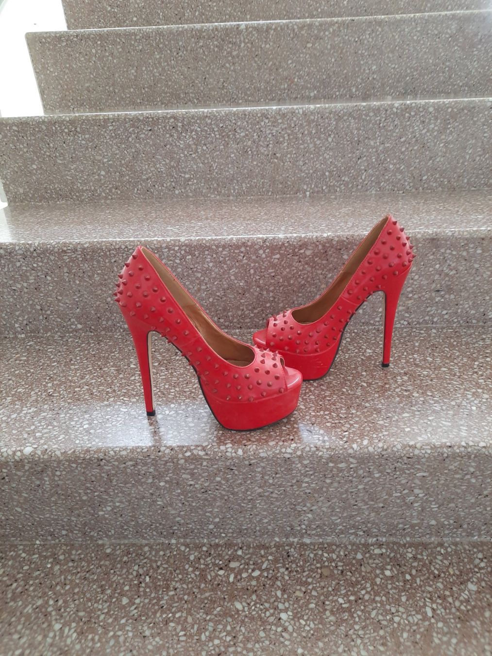 Scarpe da donna: High Heels  neu gr.39 – Nuovo e nell'imballaggio originale da Oberrieden venduto da fer_j9f9