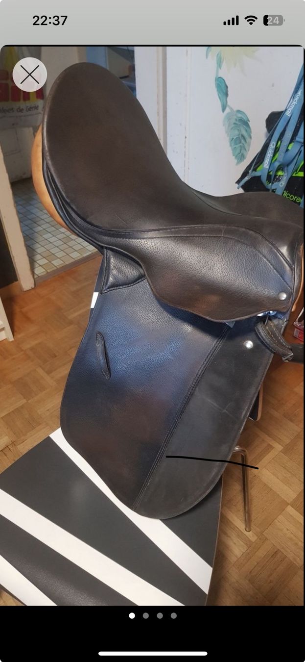 Selle & Accessori: Sattel Leder 17.5“ – Usato da Gerlafingen venduto da internacional