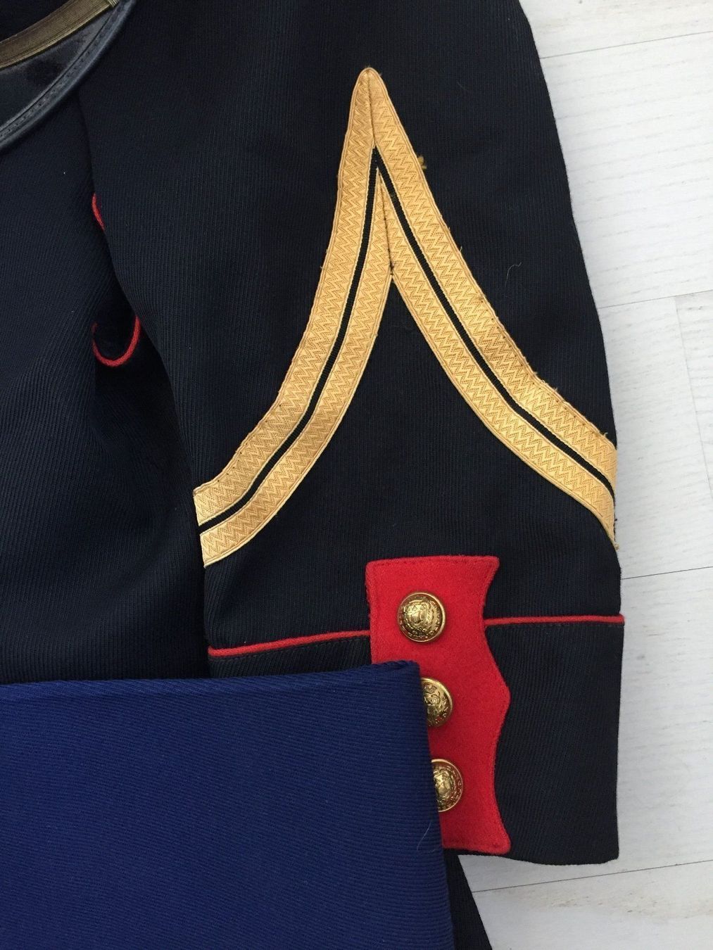 Uniformen: Paradeuniform Garde Républic. Frankreich – Gebraucht aus Volketswil von zwitsch33 1