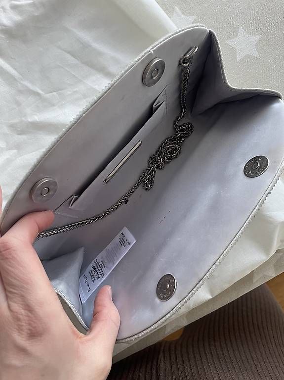 Borse da donna: Clutch Tasche Phase Eight – Usato da Schlieren venduto da mit_6lx7 2