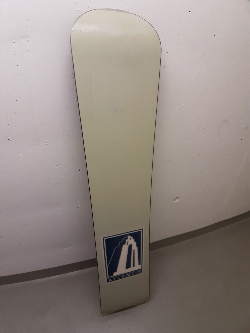 Boards: Snowboard Atlantis – Gebraucht aus Magden von  1
