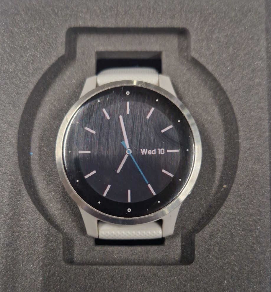 Garmin Smartwatch: Garmin Vivoactive 4S – Usato da Stans venduto da Stockema 5