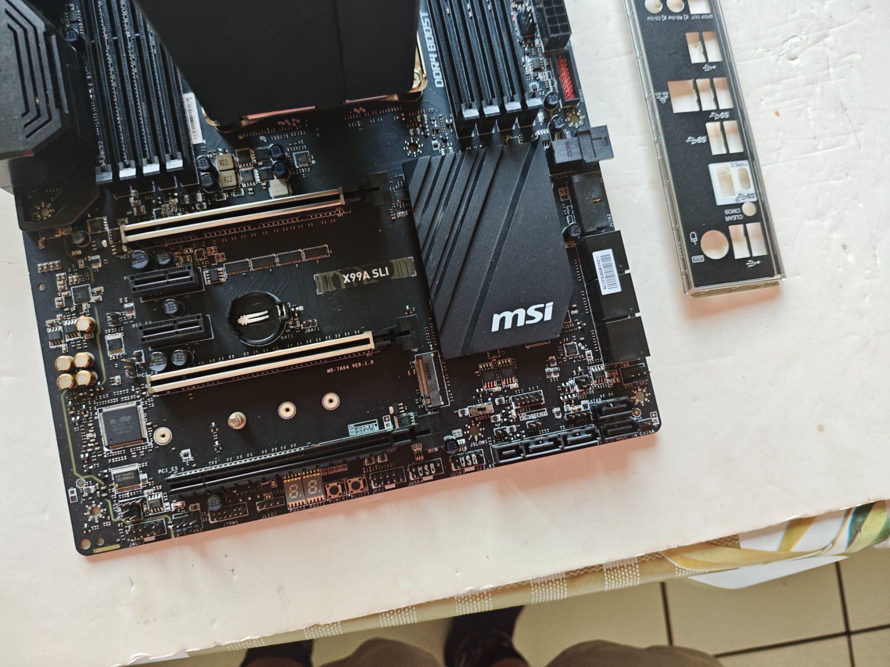 MSI Schede madri: MSI X99A SLI + i7 6800K + Kühler – Difettoso da Dübendorf venduto da tho_v2cs 2