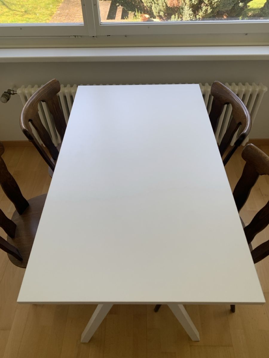 Ikea Tavoli: Weißer Tisch – Usato da Riehen venduto da jak_yx6x 1