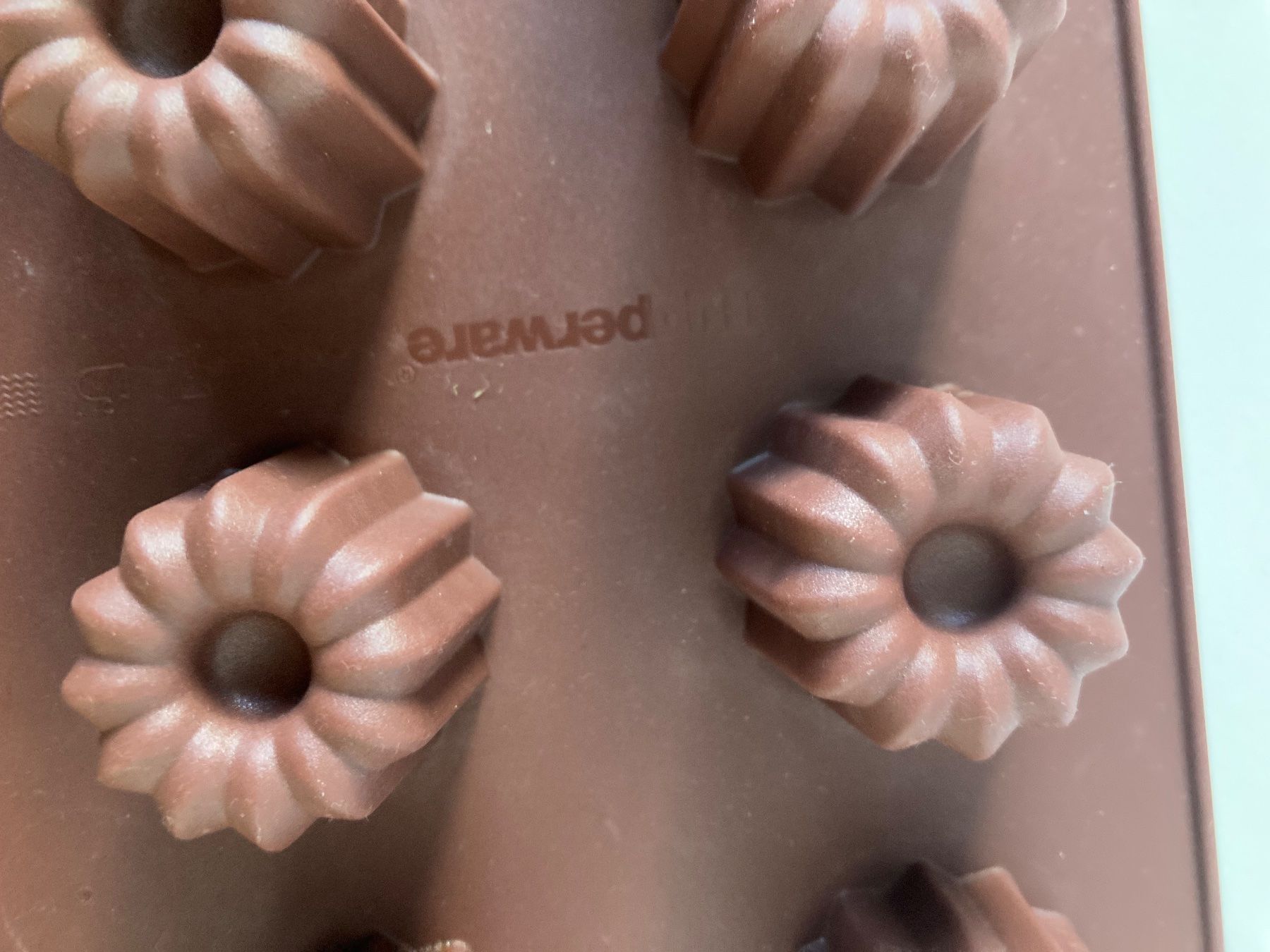 Tupperware Backformen: Moule cannelé Tupperware – Gebraucht aus Frasses von soowoo12 1