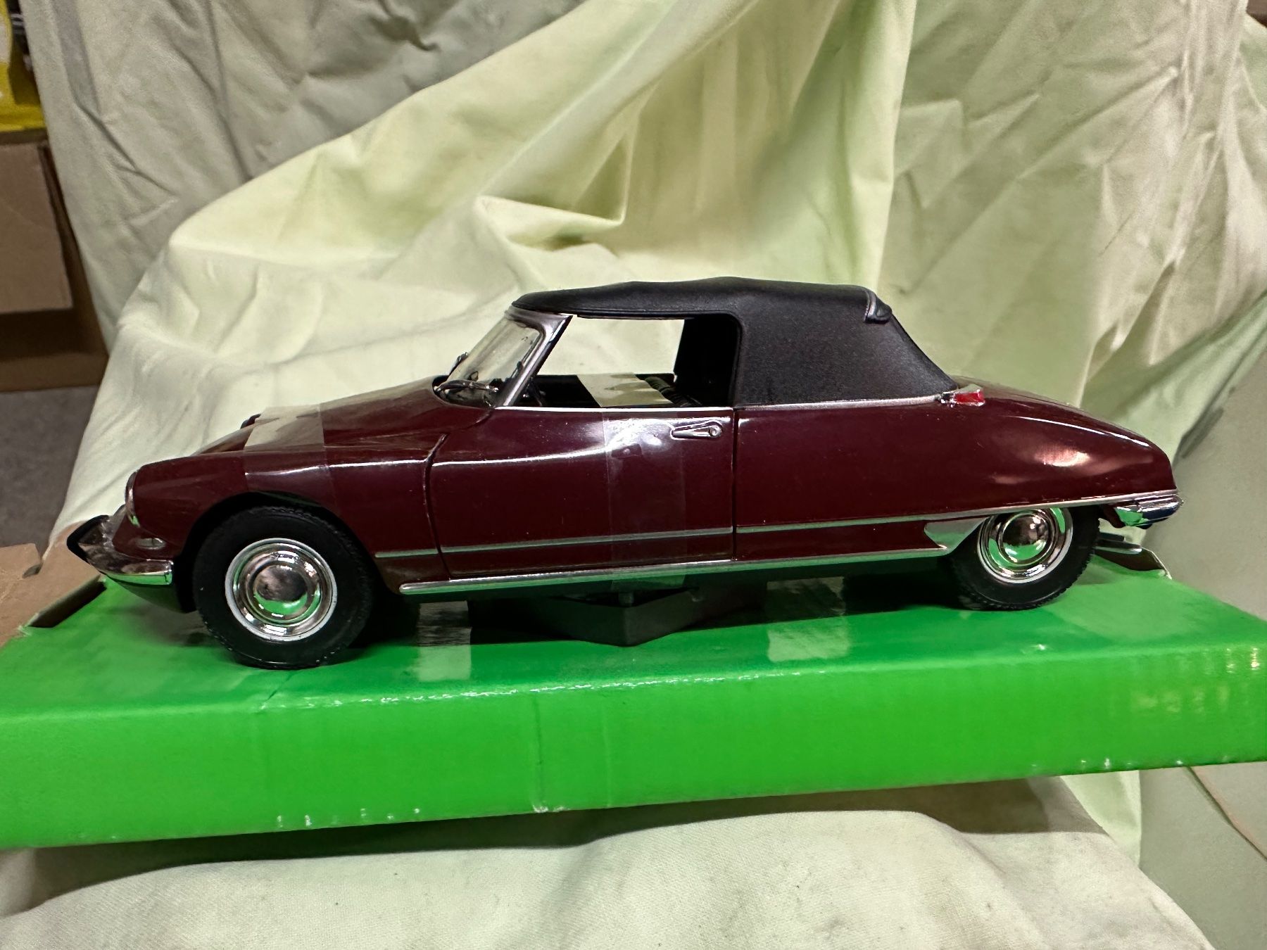 Citroën Modellini d'auto: Citroen ds19 Cabrio Oldtimer classic – Nuovo (secondo la descrizione) da Reinach AG venduto da rares75 1