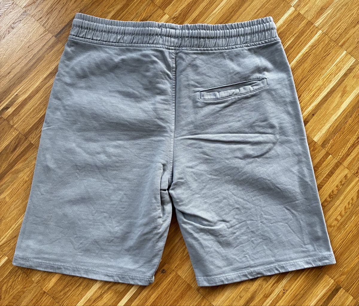 Mango Pantalons: Hosen Shorts grau Mango 152 – Neuf (Voir description) à Bottmingen par pao_22jx 1