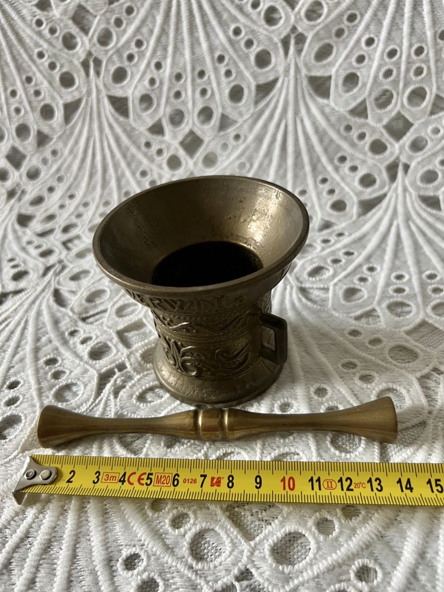 Altro per cucinare: Alter Mörse Mit Stössel Messing Massiv 600 Gr – Usato da Frenkendorf venduto da Only1 7