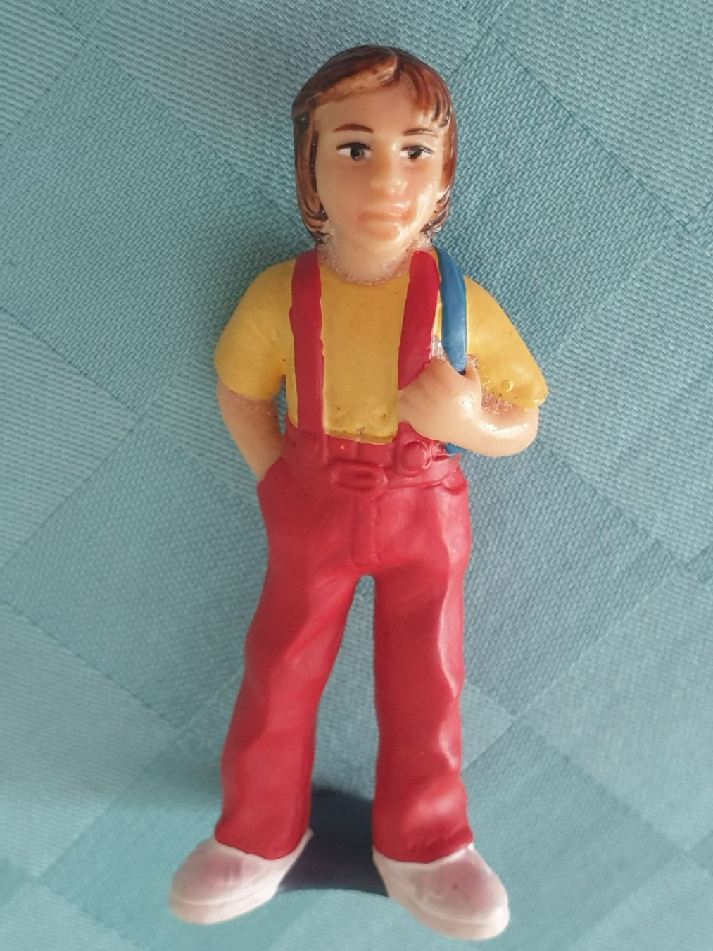 Schleich Figuren: Mädchen mit blauem Rucksack Schleich Figur – Gebraucht aus Mörschwil von spirspi