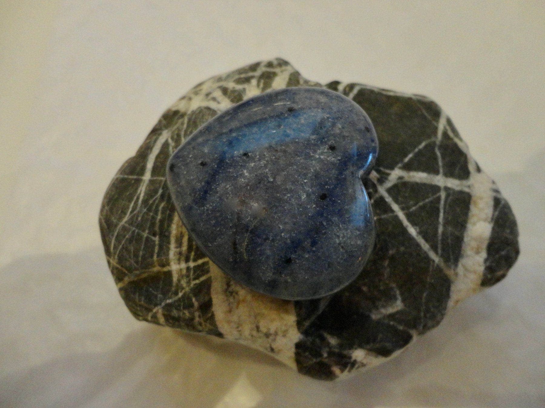 Minerali & Pietre curative: Blauquarz Herz – Nuovo (secondo la descrizione) da Biberist venduto da Steine 1