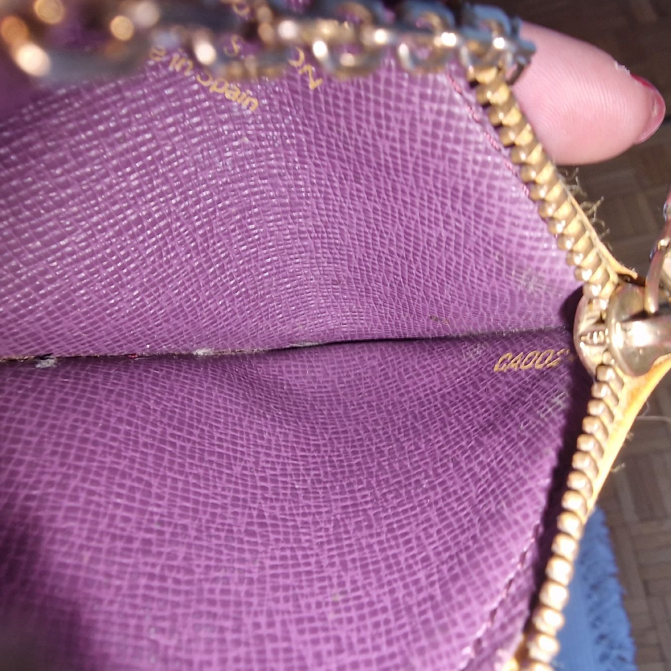 Louis Vuitton Portachiavi: Louis Vuitton Key Pouch Epi gelb – Usato da Effretikon venduto da 84CK 9