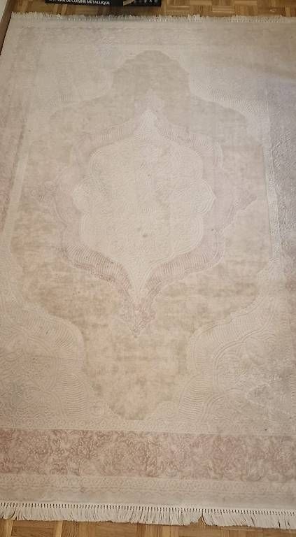 Tappeti: tapis de salon – Usato da Martigny venduto da IB_Store